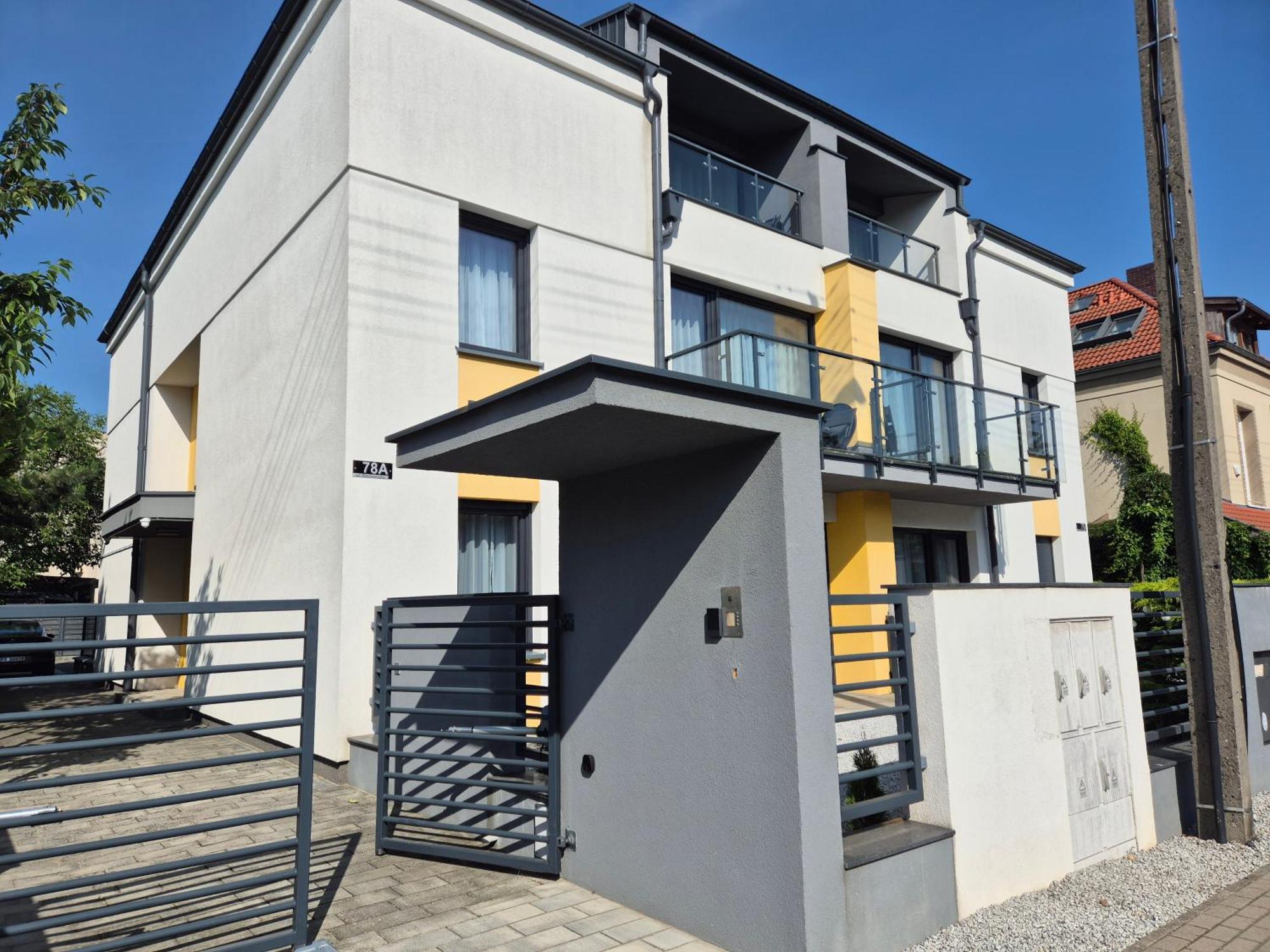 Willa Raclawicka Apartments Poznan Bilik gambar